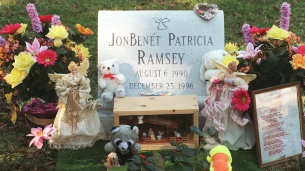 Detalles Revelados Sobre el Caso JonBenét Ramsey Años Después