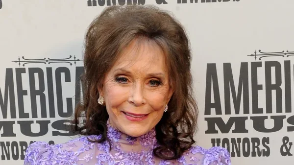 El patrimonio de Loretta Lynn: la cantante country vale una fortuna
