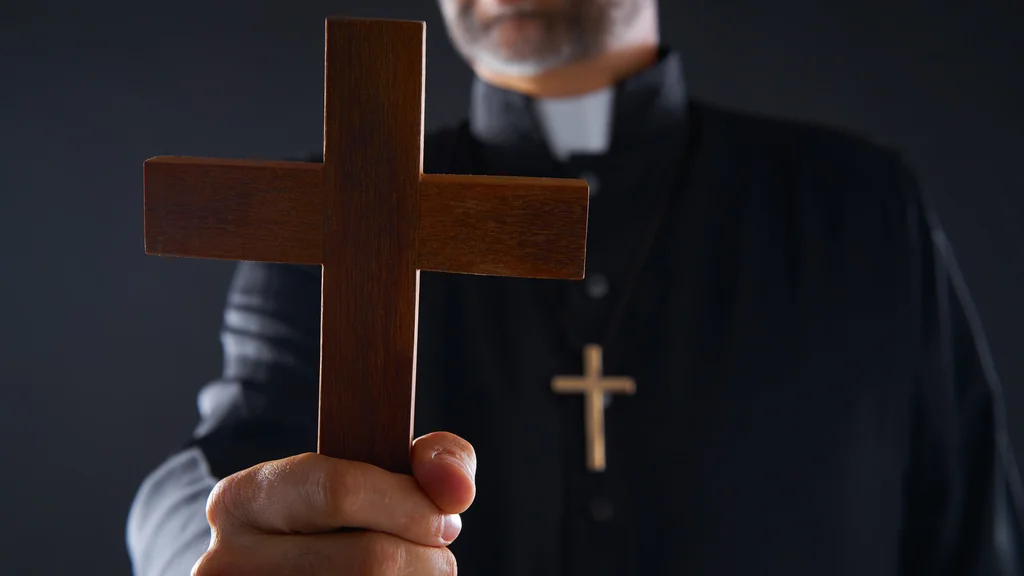 La oscura verdad tras la escuela de exorcismos del Vaticano