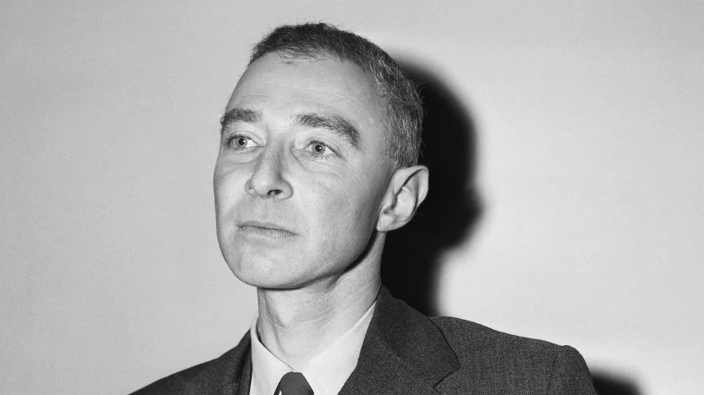 La Triste Muerte de Oppenheimer, El Hombre que Inventó la Bomba Atómica