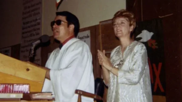 Lo que quizás no sabes de la esposa de Jim Jones