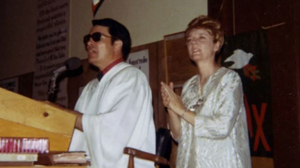 Lo que quizás no sabes de la esposa de Jim Jones