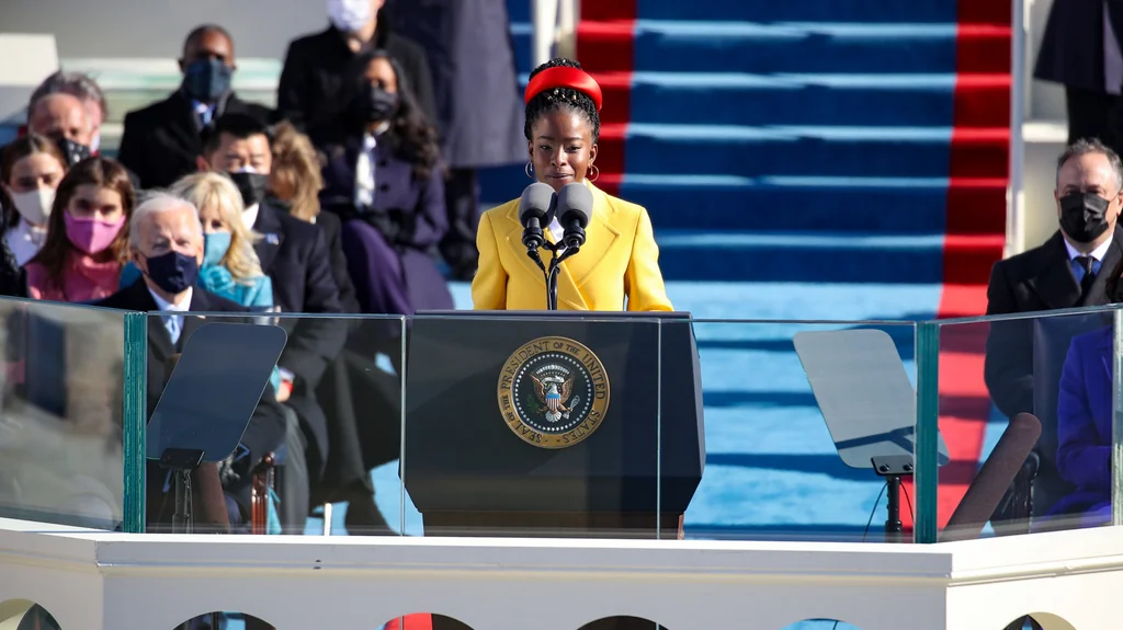 Poetes Laureados: La Historia Explicada