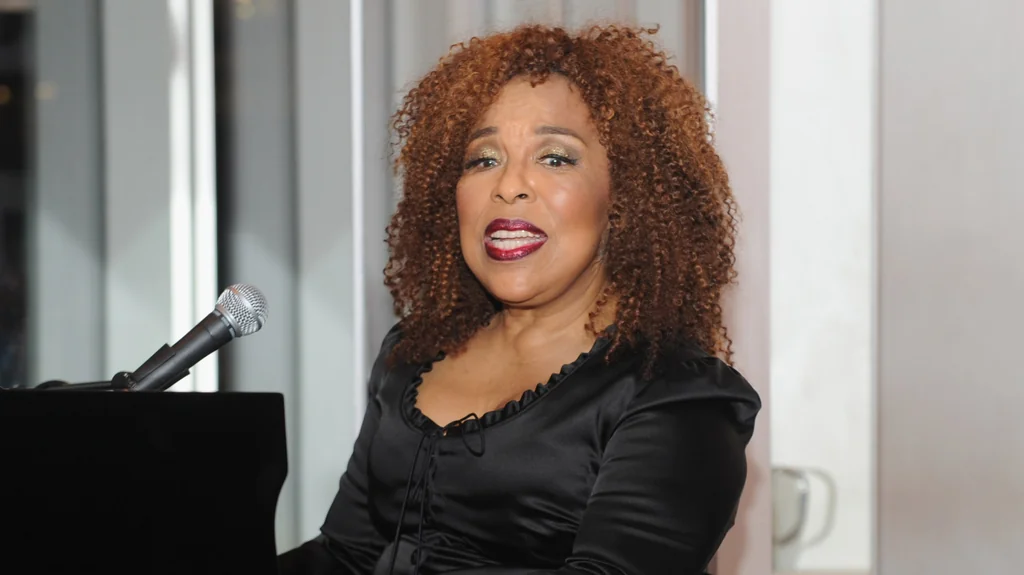 La vida y fortuna de Roberta Flack al fallecer en 2025