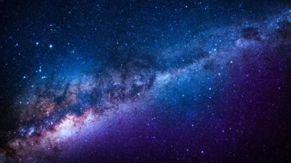 Objetos Bizarros Flotando en el Espacio